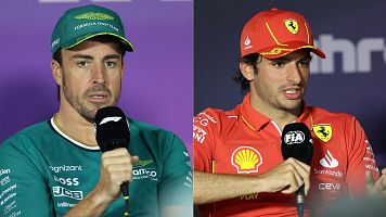 Fernando Alonso y Carlos Sainz, en la rueda de prensa previa al GP de Bar�in