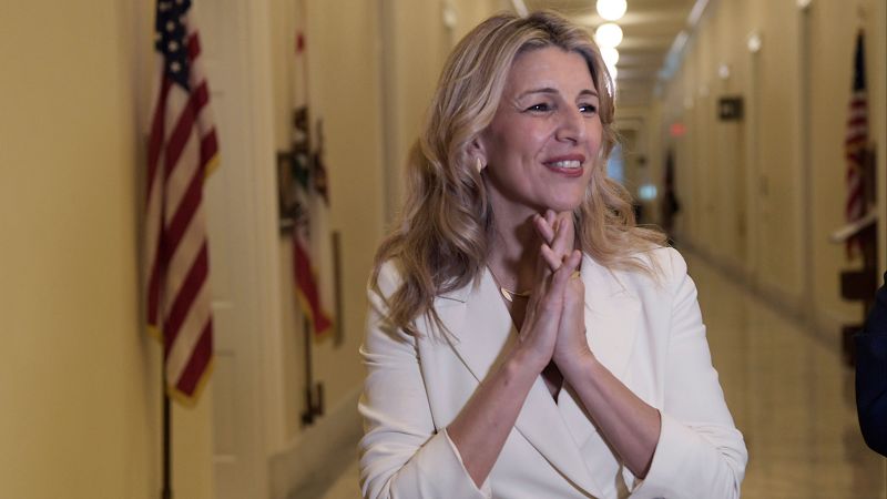 Yolanda Díaz ve consenso suficiente para avanzar hacia una jornada de 37,5 horas en España