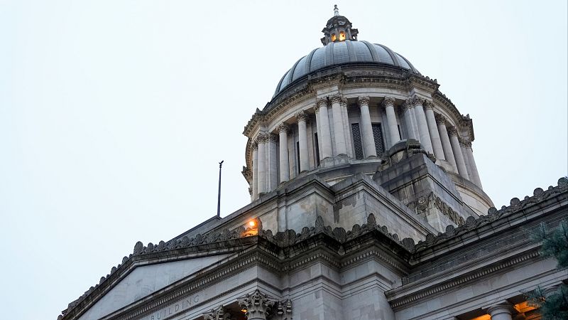 El Senado de EE.UU. da el sí definitivo a la prórroga presupuestaria de una semana