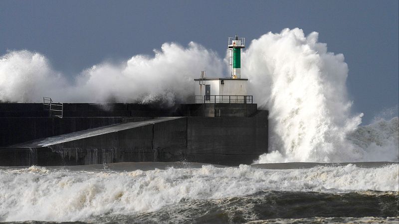 Las nevadas y las lluvias devuelven a España al pleno invierno en el primer fin de semana de marzo