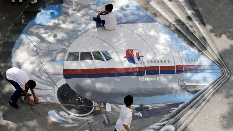 Diez años de la desaparición del vuelo 370 de Malaysia Airlines: el avión que se desvaneció como un fantasma