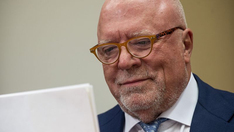 La Audiencia Nacional envía a juicio a Villarejo y a dos periodistas por el caso Dina