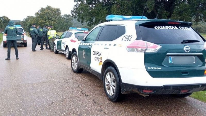 Tres detenidos por increpar a los guardias civiles de Barbate en un control de trfico y frente al cuartel