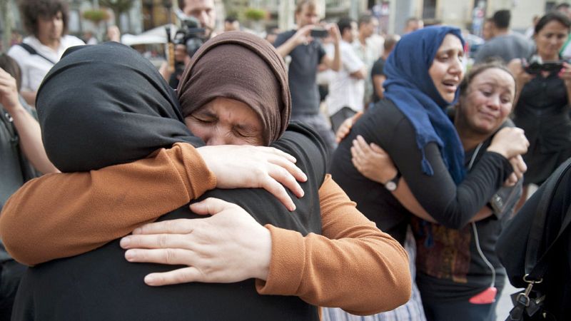 La madre de Younes Aboyaaqoub pide que su hijo se entregue a la Policía