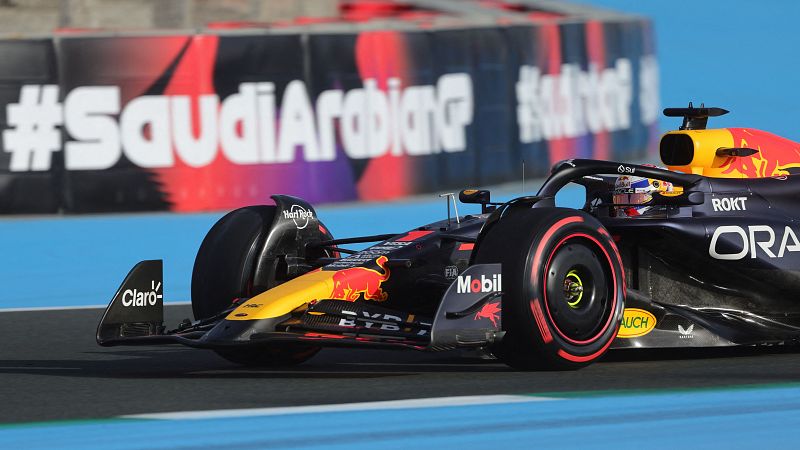 Max Verstappen logra la pole 34 en Yeda, con Fernando Alonso cuarto