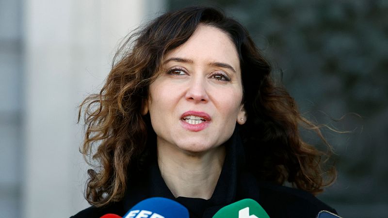 Ayuso se presenta víctima "de una campaña que dura cinco años", tras la denuncia de la Fiscalía: "Ahora toca el novio"