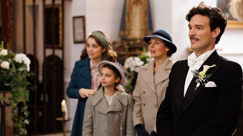 Doa Carla destroza la boda de igo y Matilde