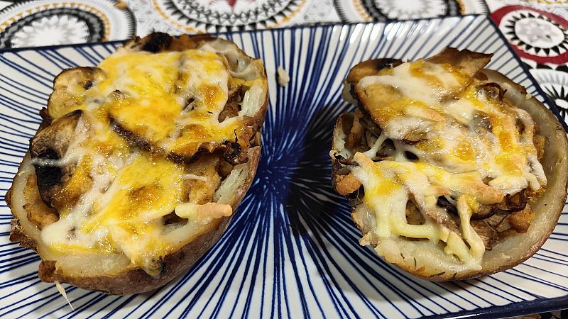 Receta de patatas rellenas con carne y champiñones, una combinación exquisita