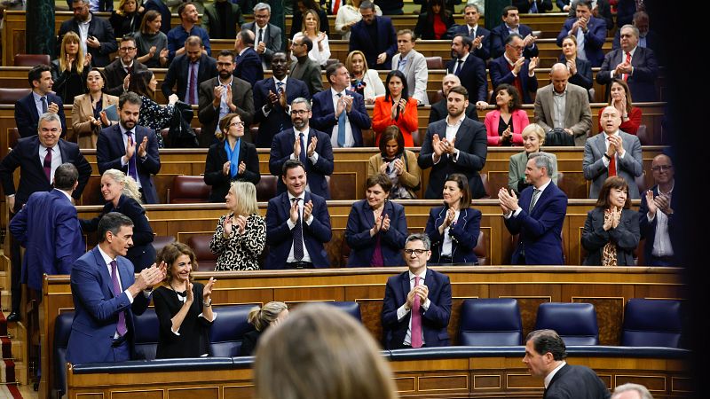 El Gobierno y sus socios aprueban la amnistía en el Congreso ante la denuncia de "corrupción política" de la oposición