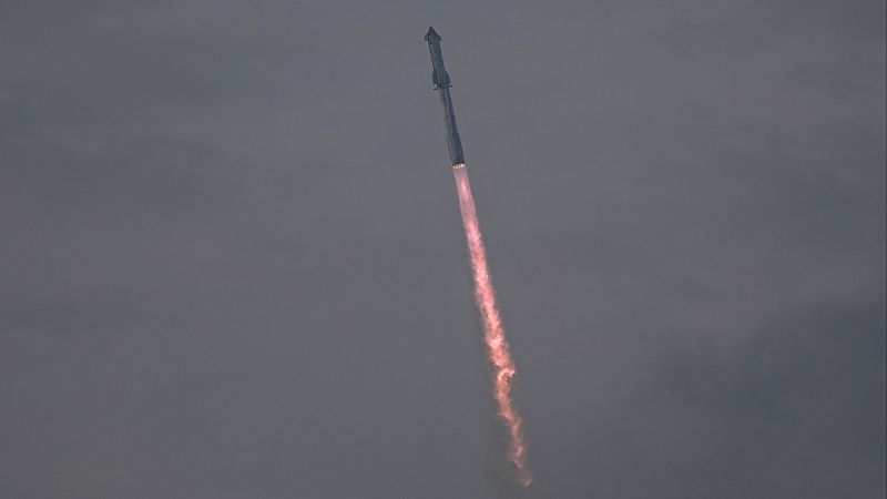 Se pierde el rastro de una nave espacial de SpaceX tras entrar en órbita en su camino de vuelta a la Tierra