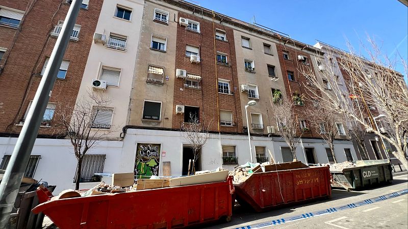 El 75% dels pisos de l'illa de l'edifici esfondrat a Badalona, apuntalats