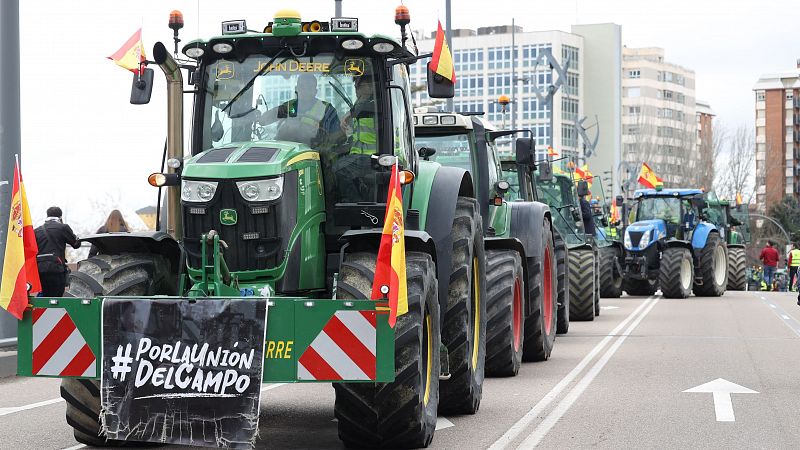 La Comisión Europea propone simplificar la PAC a explotaciones pequeñas y las protestas en la calle continúan