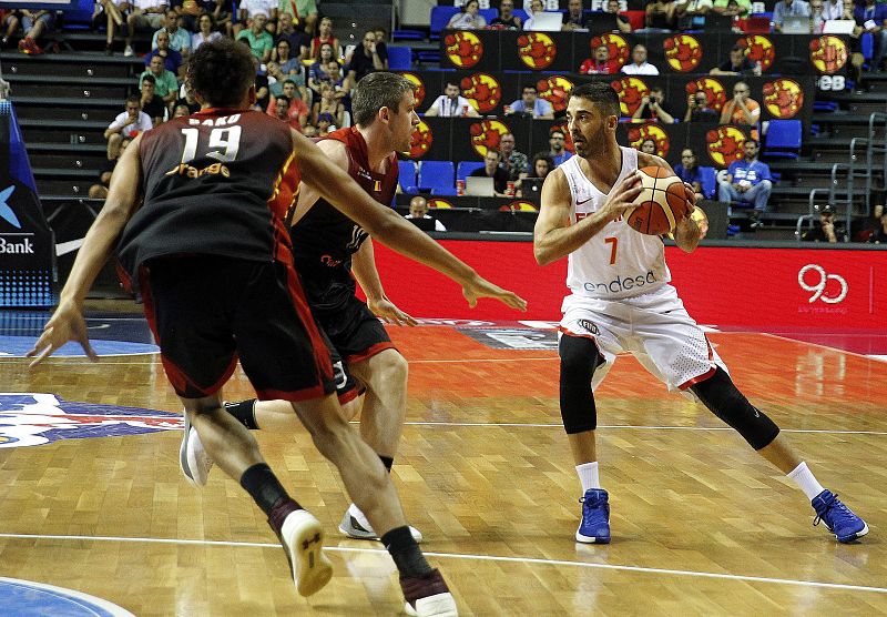 España muestra sus dos caras y acaba ganando a Bélgica con solvencia