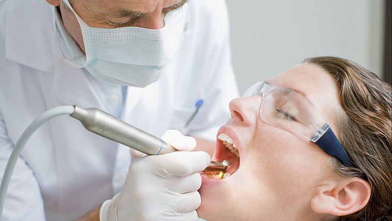 Día de la Salud Bucodental: ¿Sabías que las caries se contagian?