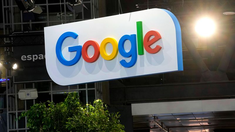 Francia multa con 250 millones a Google por no negociar con los medios de comunicación