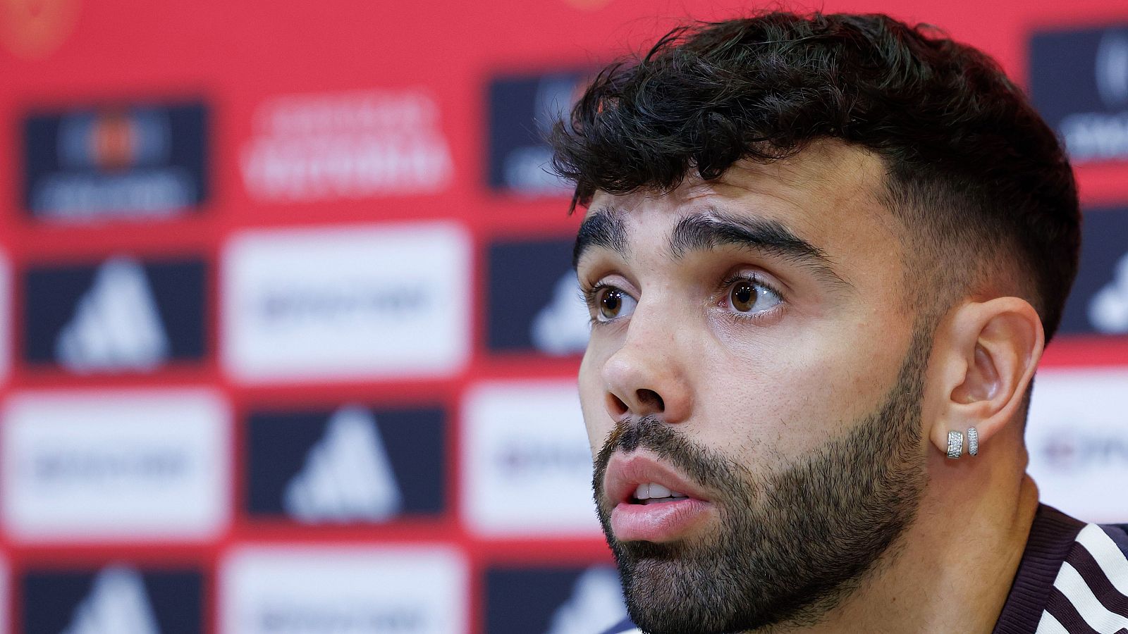 David Raya, sobre el registro en la RFEF: "No sabíamos nada" - Fútbol | Ver