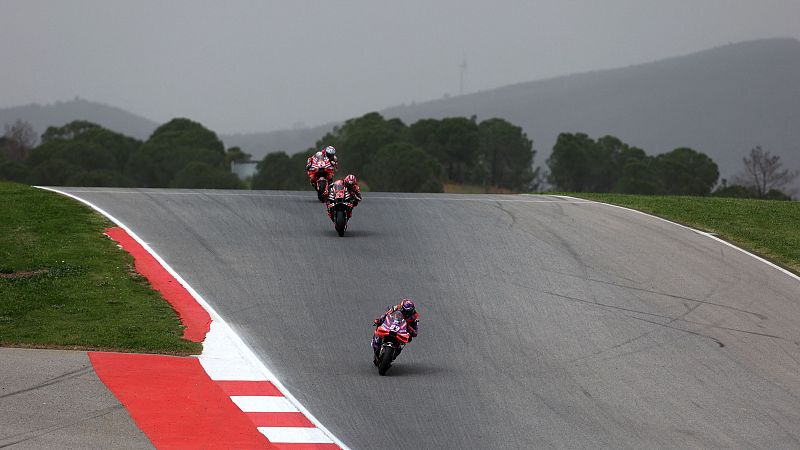 Jorge Martín logra la victoria y Pedro Acosta se sube por primera vez al pódium de MotoGP