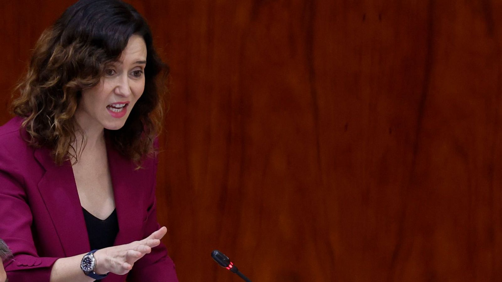 La jueza abre diligencias previas contra la pareja de Ayuso - Informativo 24h | Ver