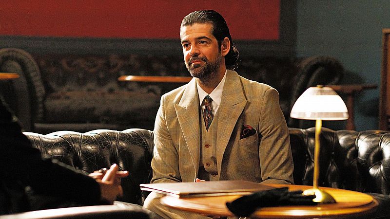 Capítulos de 'La Moderna' del 25 al 29 de marzo: César Morel será el nuevo gerente del cabaret