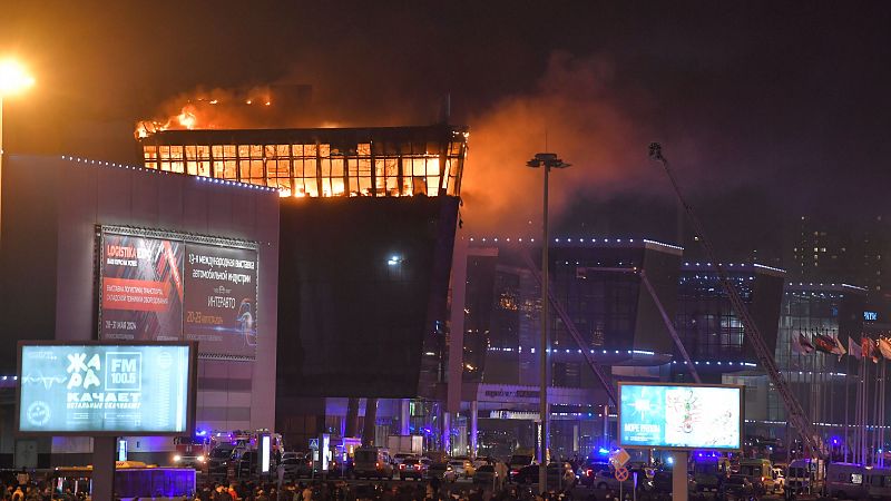 Recorrido visual: así fue el ataque terrorista en la sala de conciertos Crocus City Hall de Moscú