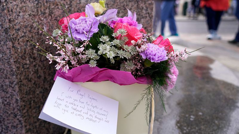 Los príncipes de Gales, muy "conmovidos" por el apoyo ciudadano tras el anuncio de Kate Middleton sobre su enfermedad