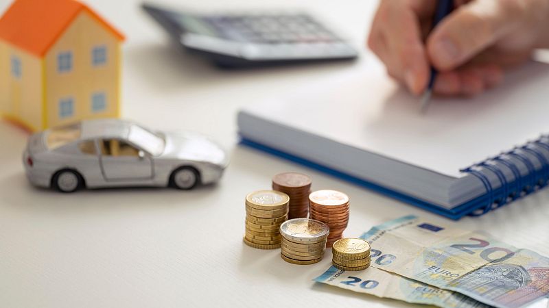 Novedades de la campaa de la declaracin de la renta 2023-2024: del lmite mnimo a las deducciones