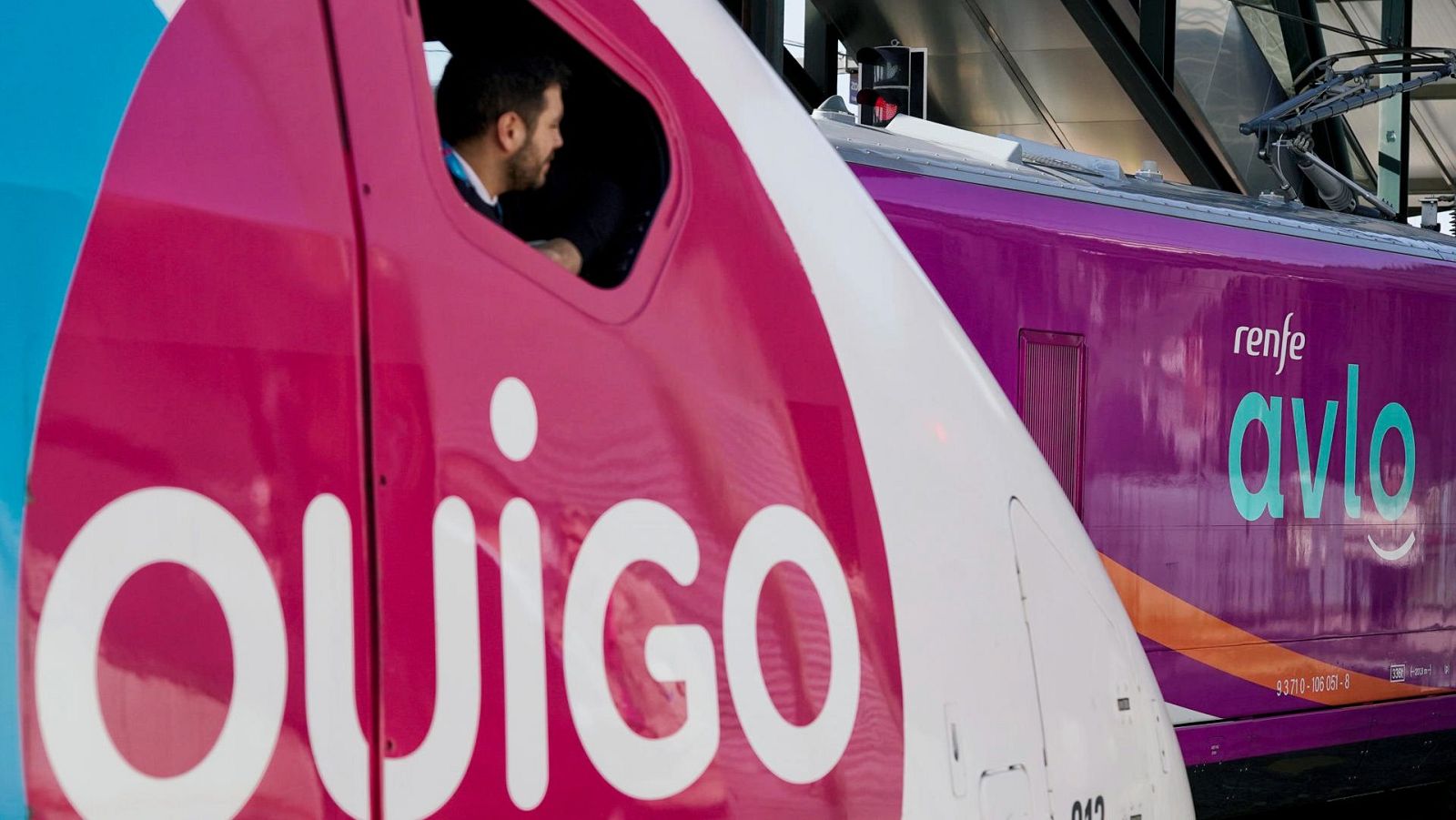 Transportes contra Ouigo: el Gobierno estudia denunciar ante la CNMC | Ver