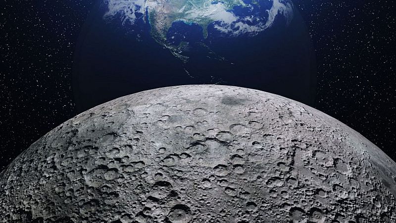 La Luna, lo que esconde su cara oculta : 3 teorías que explican sus diferencias con el lado visible