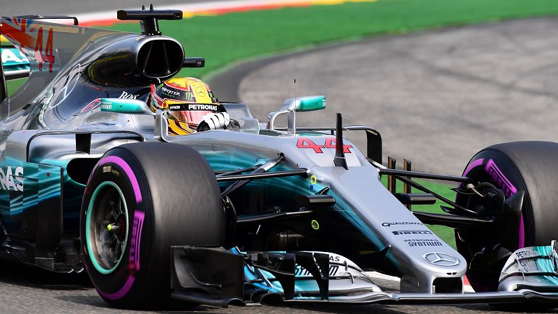 Hamilton iguala en Spa el récord de poles de Schumacher