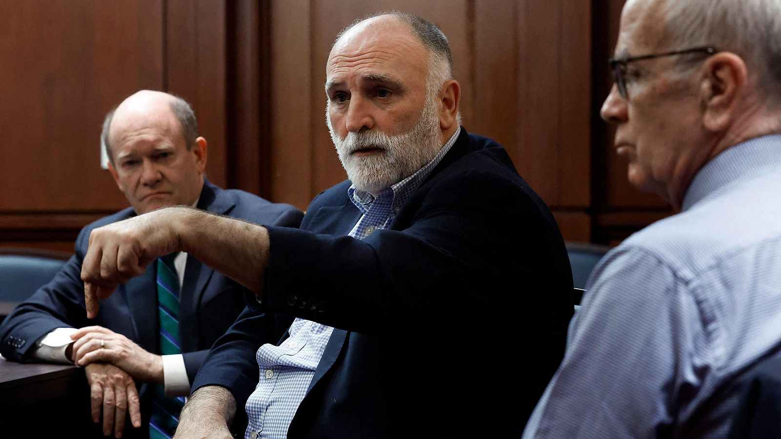 José Andres, tras la muerte de siete cooperantes de su ONG: "Fuimos atacados deliberadamente" | Ver