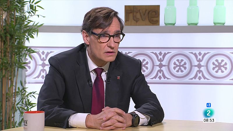 Salvador Illa rechaza el referéndum "divisivo" de Aragonés y critica el "liderazgo mesiánico" de Puigdemont