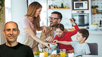 Qu debes hacer para conseguir comer en familia?