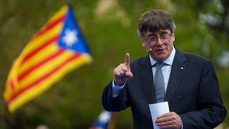 Puigdemont asegura que solo él puede "plantarse" ante el Gobierno español para defender a Cataluña