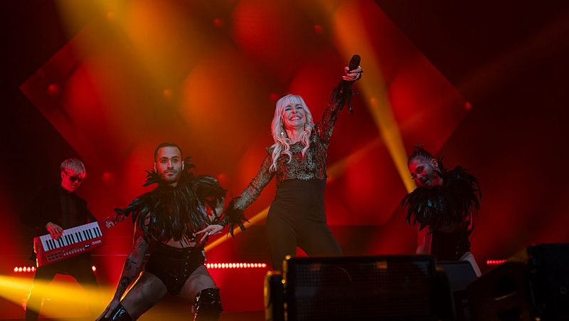 La Barcelona Eurovision Party 2024 vibra con Nebulossa al ritmo de "Zorra" y "A Quién Le Importa"