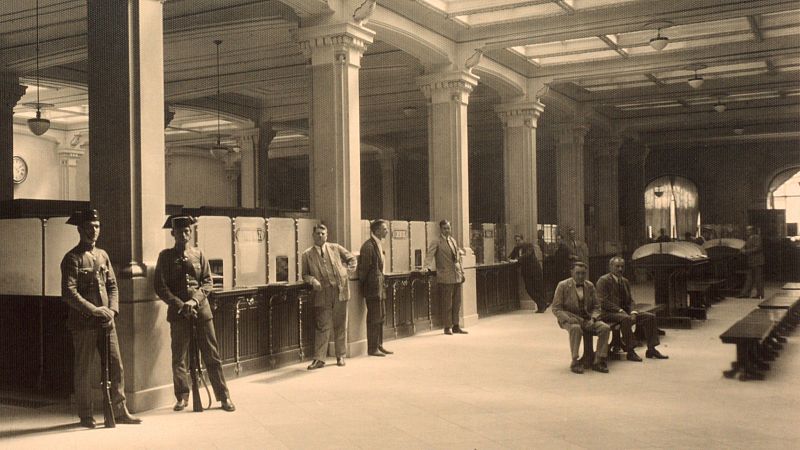 El Banco de España en fotografías: del sepia a la imagen digital