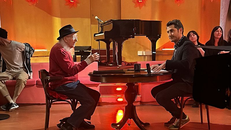 'La matemática del espejo' recibe a Juan Tamariz en el estreno de su cuarta temporada en La 2