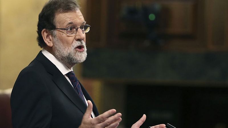 Rajoy pasa por el Congreso sin pronunciar 'Gürtel': "La corrupción se sanciona en los tribunales y las urnas"
