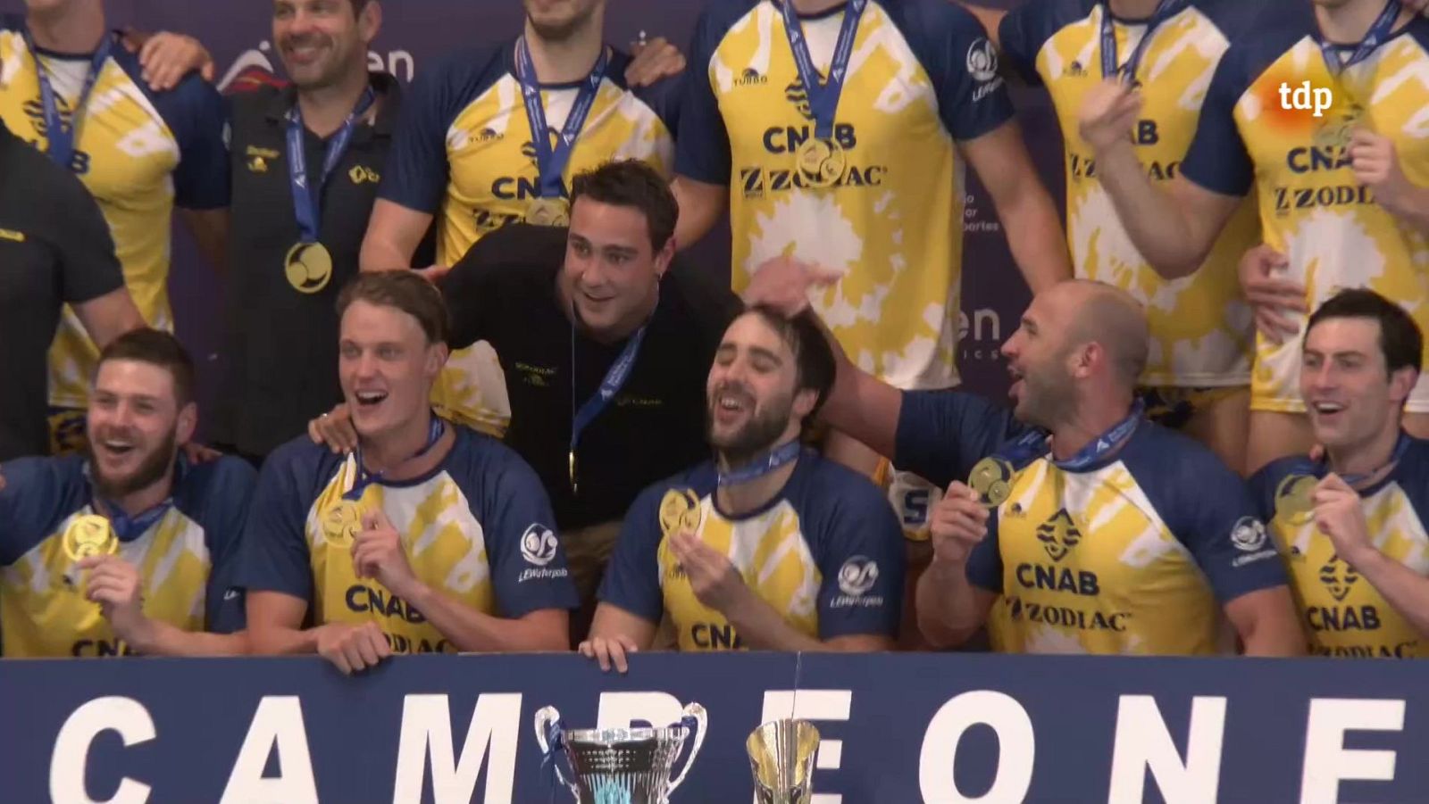 Waterpolo | El Barceloneta celebra su 12º Copa del Rey seguida - Waterpolo | Ver