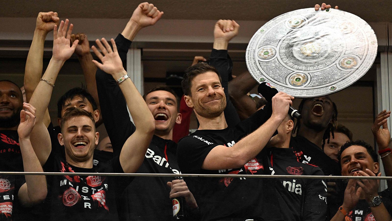 El Bayer Leverkusen de Xabi Alonso gana la primera Bundesliga de su historia