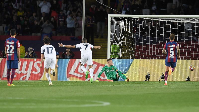 FC Barcelona 1-4 PSG: la ilusión del Barça se desinfla tras una roja tempranera a Araújo y una goleada del PSG