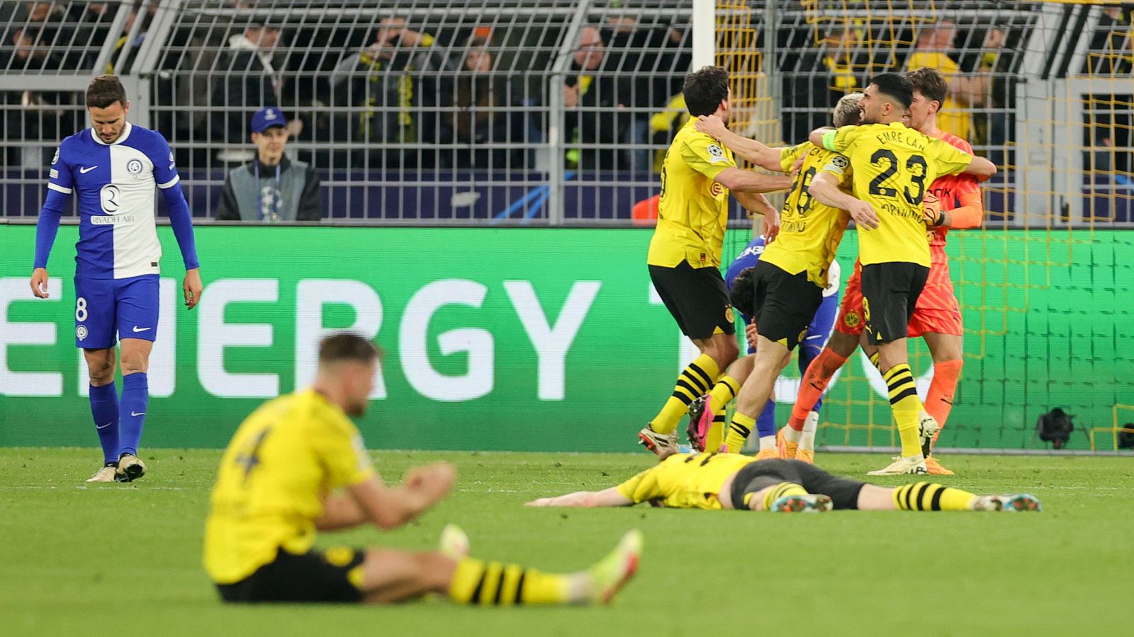 El Atltico se estrella en la Champions ante el muro amarillo del Borussia Dortmund en un partido loco