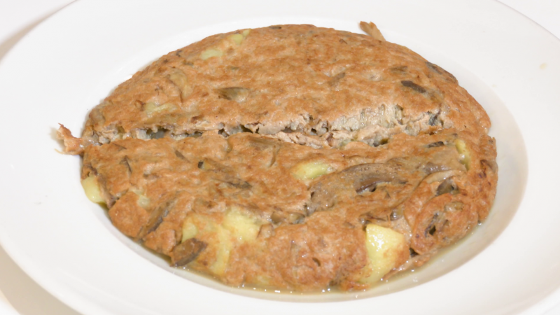 Receta de tortilla de patata y alcachofas: una fusión irresistible