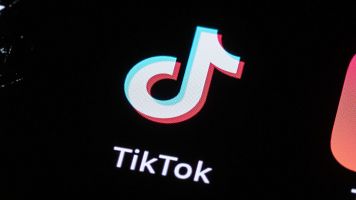 Bruselas investiga los riesgos de la nueva 'app' de TikTok en Espaa que paga a los usuarios por ver vdeos