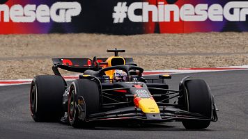 Max Verstappen gana el Gran Premio de China.