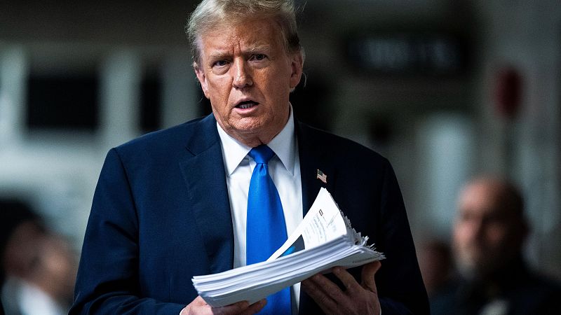 El juicio penal contra Trump selecciona los 12 miembros del jurado para el caso 'Stormy Daniels'