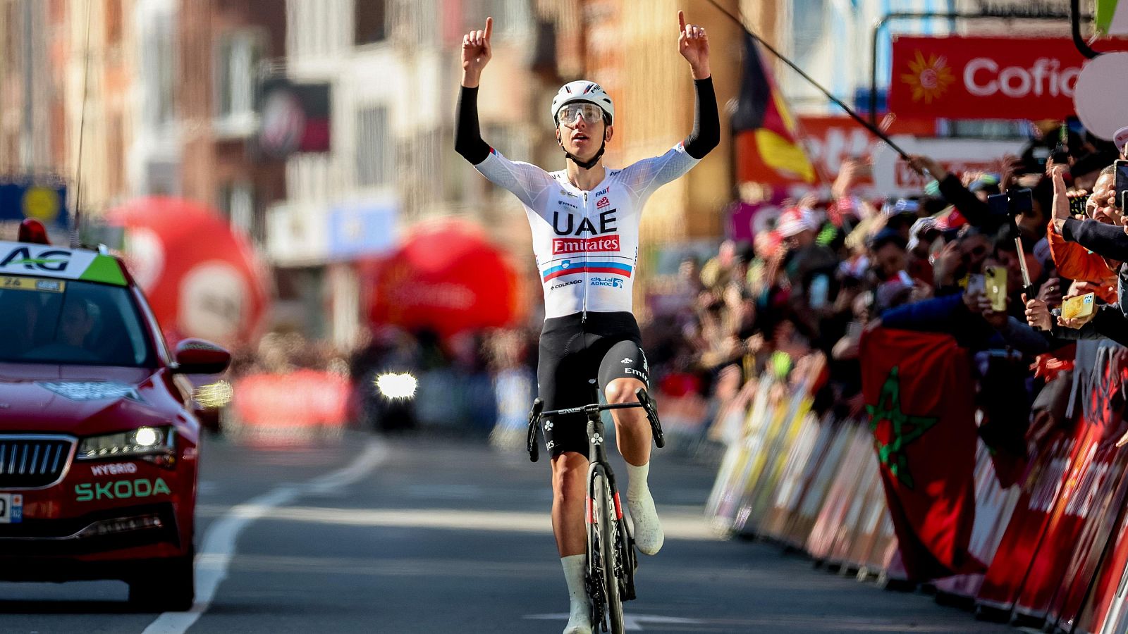 Pogacar conquista la lieja con Bardet y Van der Poel en el pódium | Ver