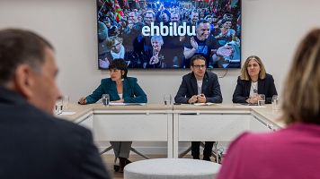 La Mesa Poltica de EH Bildu se rene en San Sebastin para analizar los resultados de las elecciones autonmicass del 21 de abril.