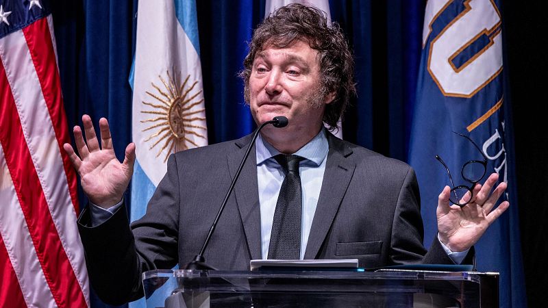 Activistas de la lucha por los derechos humanos en Argentina impulsan un juicio político contra Milei