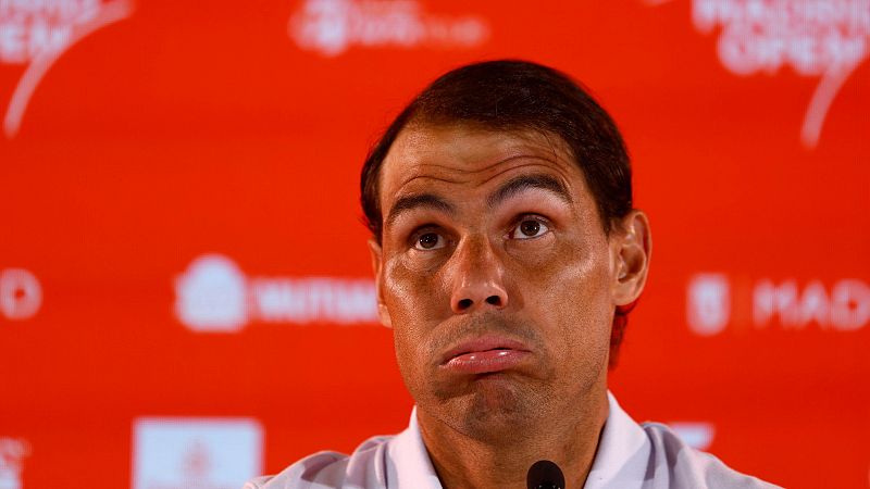 Rafa Nadal y una rueda de prensa que suena a despedida: ?Si estoy como hoy en Pars, no salgo a la pista?