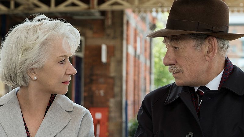 La gran mentira: el retorcido thriller con Helen Mirren e Ian McKellen jugando al ratn y al gato